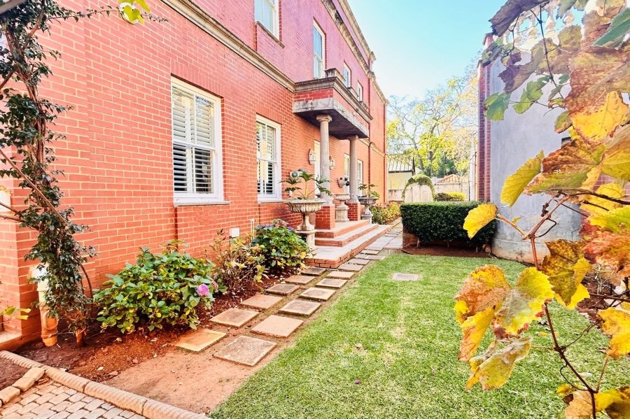 4 Bedroom Property for Sale in Waterkloof Gauteng