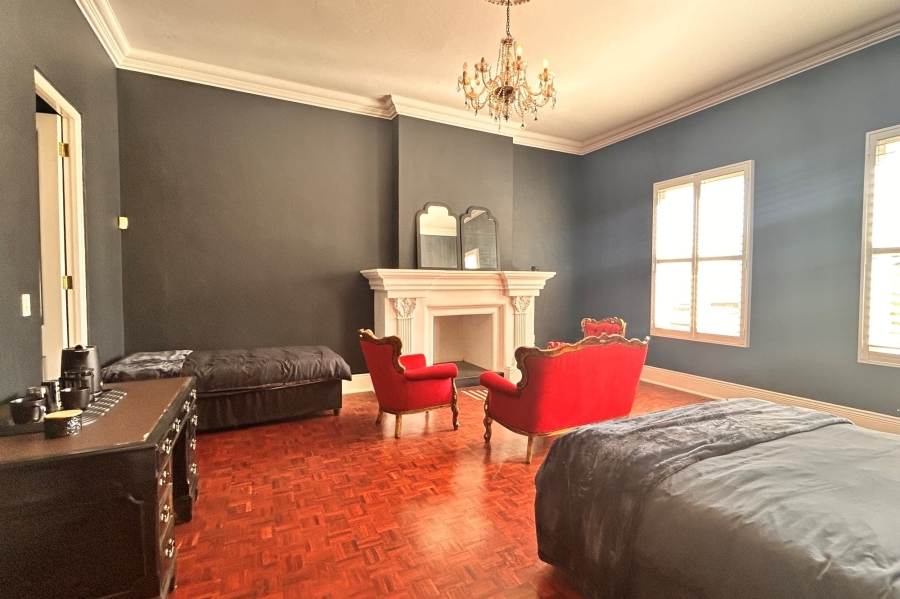 4 Bedroom Property for Sale in Waterkloof Gauteng