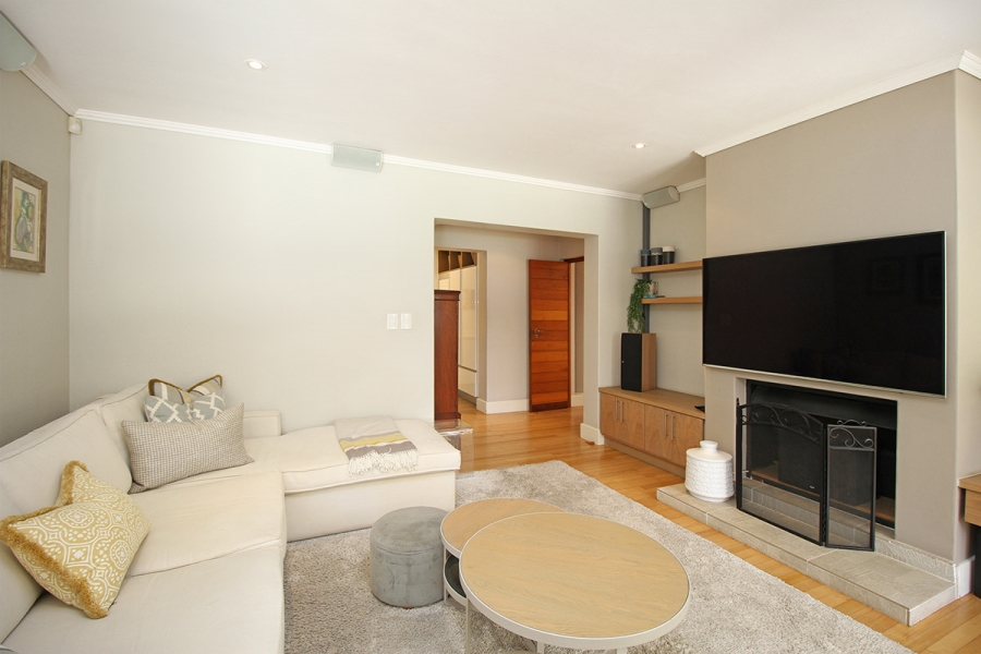 5 Bedroom Property for Sale in Kyalami Estates Gauteng