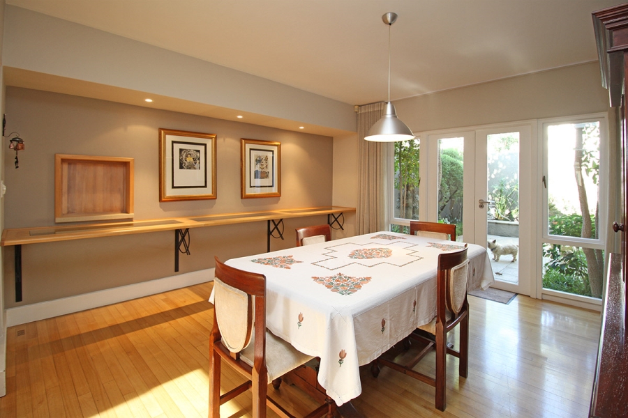 5 Bedroom Property for Sale in Kyalami Estates Gauteng