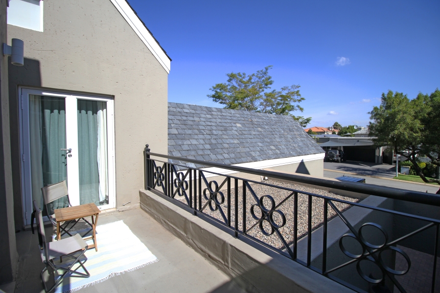 5 Bedroom Property for Sale in Kyalami Estates Gauteng