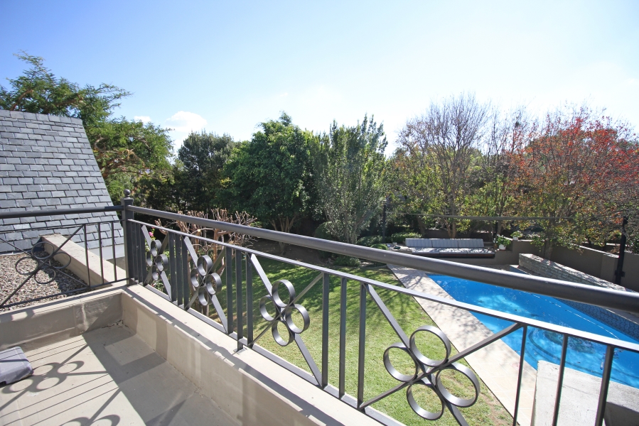 5 Bedroom Property for Sale in Kyalami Estates Gauteng