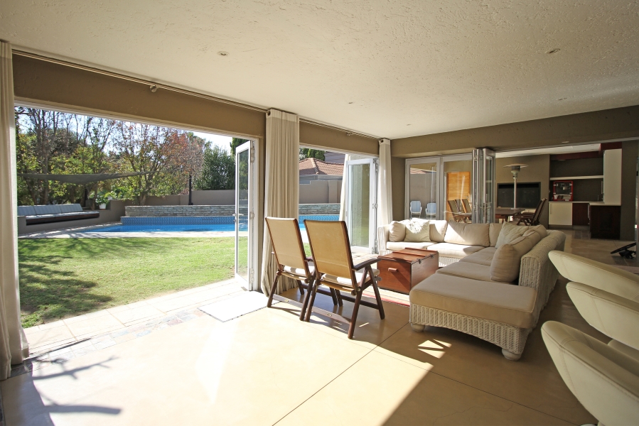 5 Bedroom Property for Sale in Kyalami Estates Gauteng