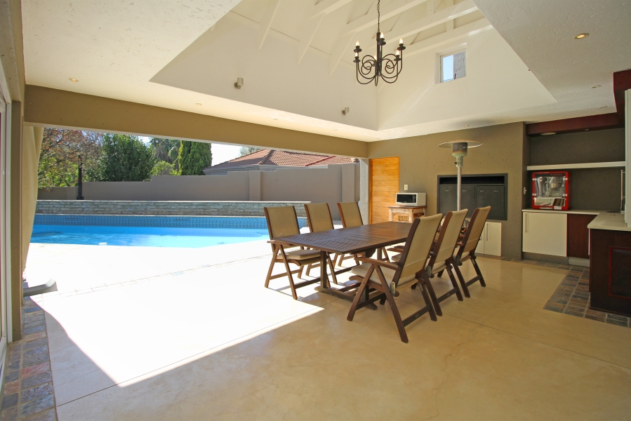5 Bedroom Property for Sale in Kyalami Estates Gauteng