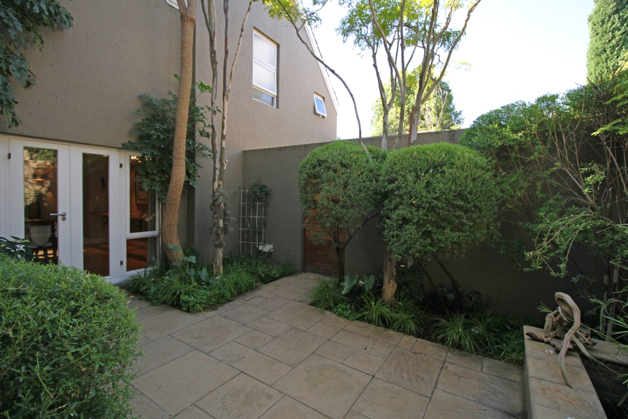 5 Bedroom Property for Sale in Kyalami Estates Gauteng