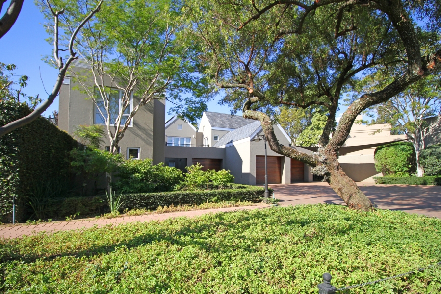5 Bedroom Property for Sale in Kyalami Estates Gauteng