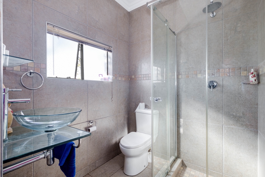5 Bedroom Property for Sale in Farmall A H Gauteng