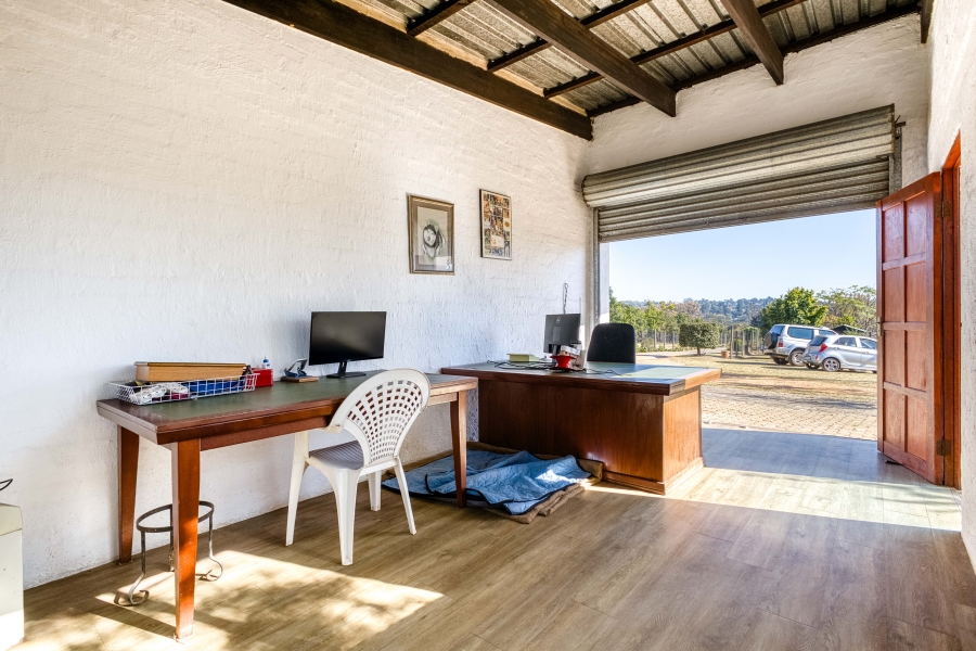 5 Bedroom Property for Sale in Farmall A H Gauteng