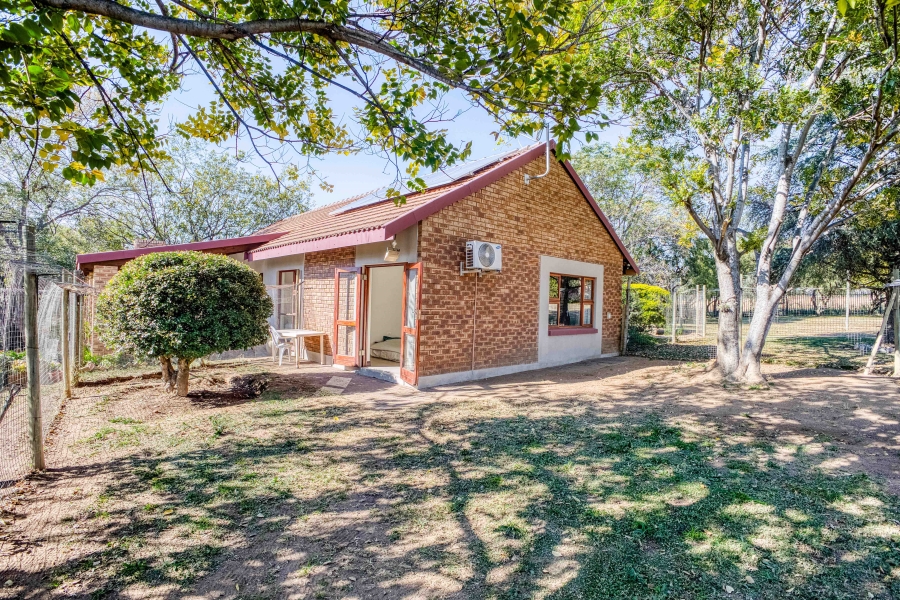 5 Bedroom Property for Sale in Farmall A H Gauteng