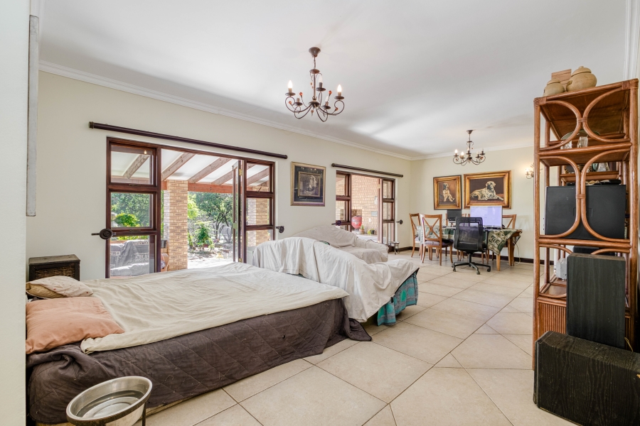 5 Bedroom Property for Sale in Farmall A H Gauteng