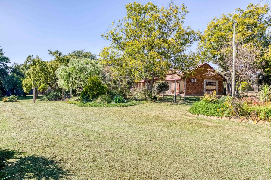 5 Bedroom Property for Sale in Farmall A H Gauteng
