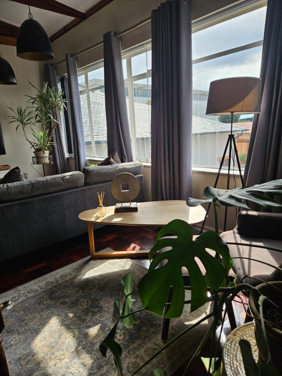 To Let 1 Bedroom Property for Rent in Rosebank Gauteng