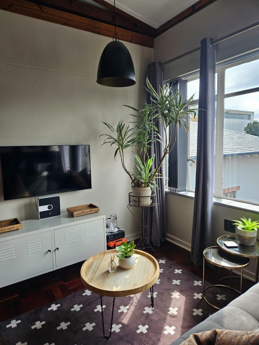 To Let 1 Bedroom Property for Rent in Rosebank Gauteng