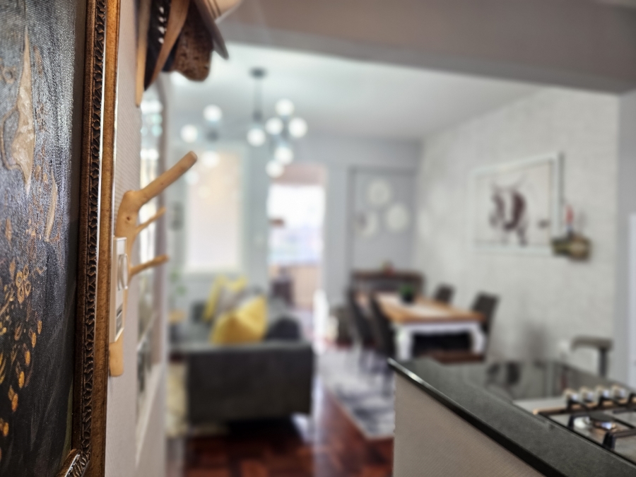 To Let 1 Bedroom Property for Rent in Rosebank Gauteng