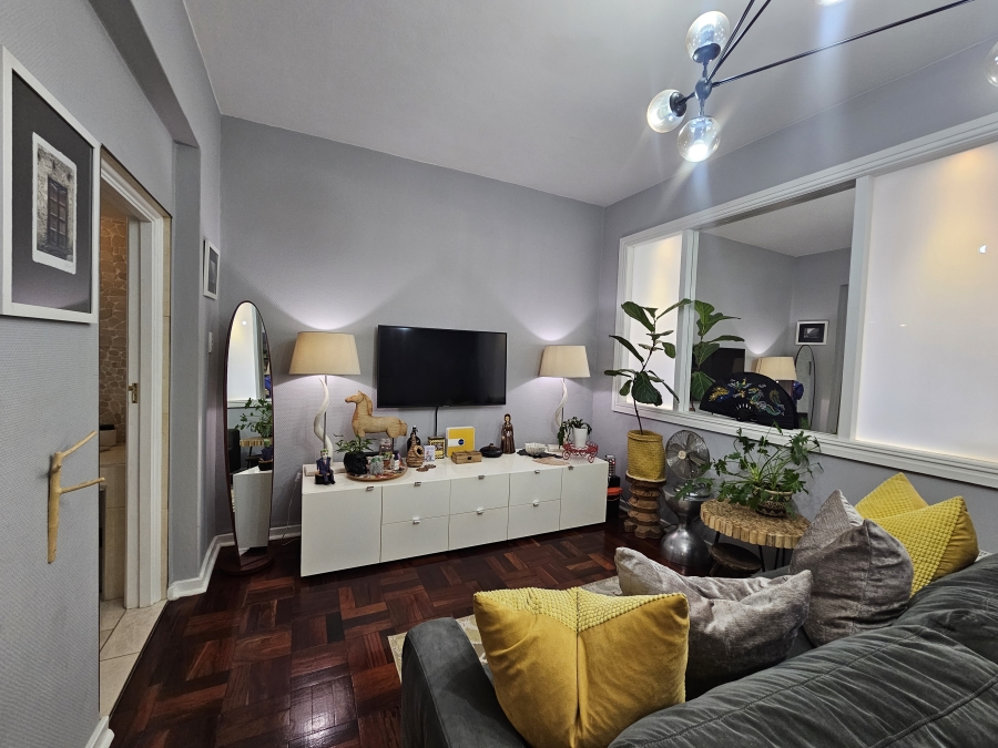 To Let 1 Bedroom Property for Rent in Rosebank Gauteng
