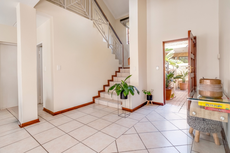 3 Bedroom Property for Sale in Beverley Gauteng