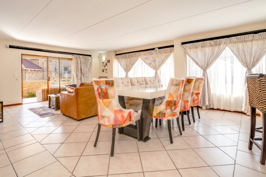 3 Bedroom Property for Sale in Beverley Gauteng