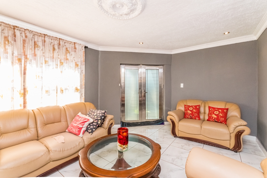 4 Bedroom Property for Sale in Kagiso Gauteng