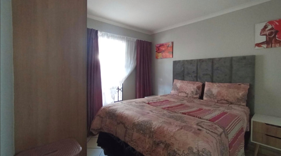 3 Bedroom Property for Sale in Rosslyn Gauteng