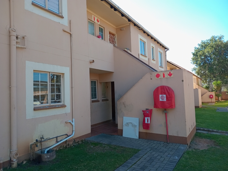 3 Bedroom Property for Sale in Kew Gauteng