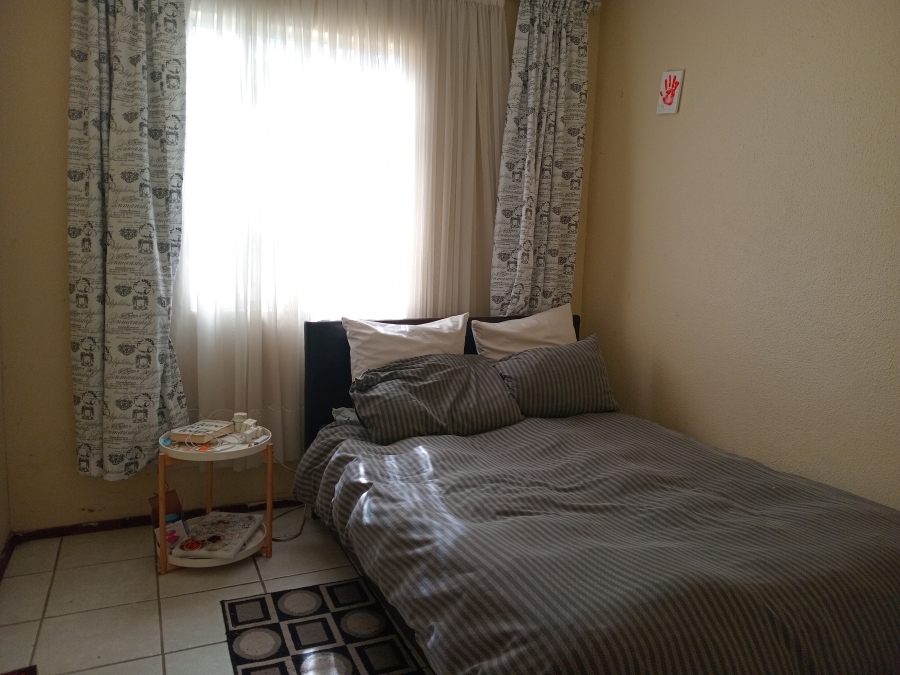 3 Bedroom Property for Sale in Kew Gauteng