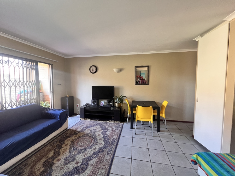 2 Bedroom Property for Sale in Halfway Gardens Gauteng
