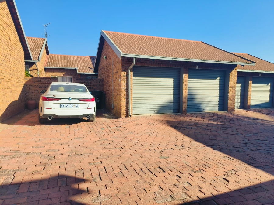 3 Bedroom Property for Sale in Norkem Park Gauteng