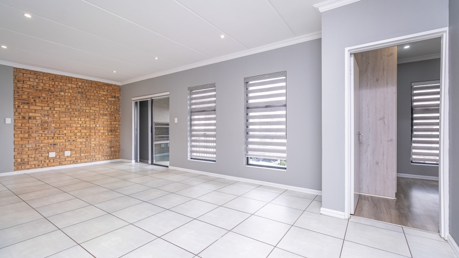 To Let 3 Bedroom Property for Rent in Homes Haven Gauteng