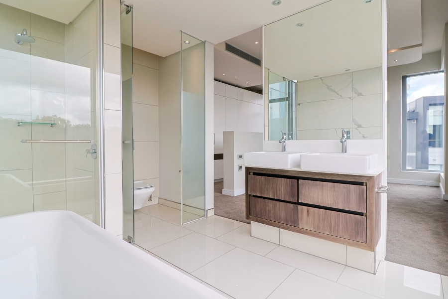 3 Bedroom Property for Sale in Sandhurst Gauteng