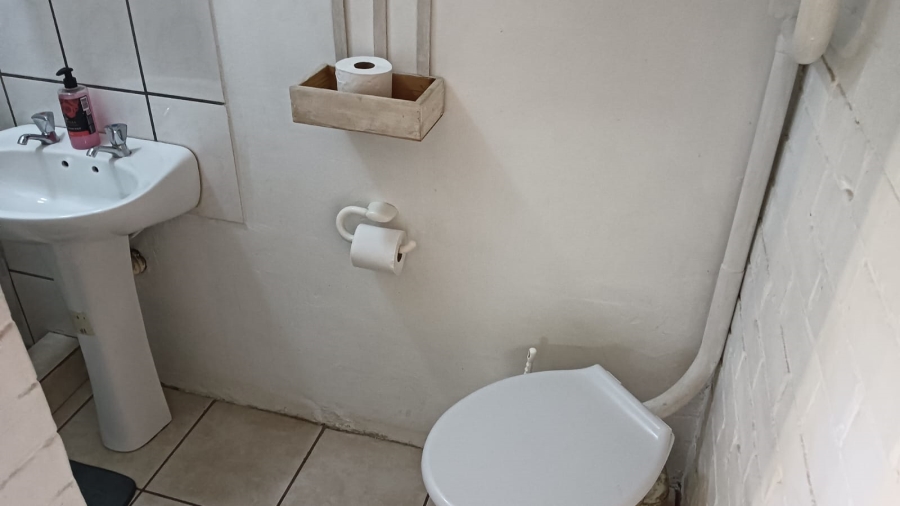 3 Bedroom Property for Sale in Casseldale Gauteng