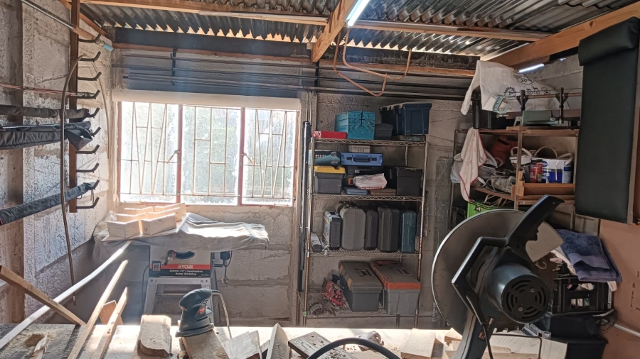 3 Bedroom Property for Sale in Casseldale Gauteng
