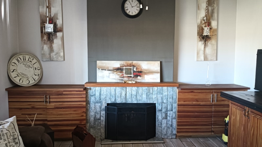 3 Bedroom Property for Sale in Casseldale Gauteng