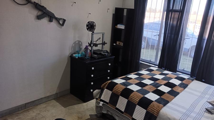 3 Bedroom Property for Sale in Casseldale Gauteng