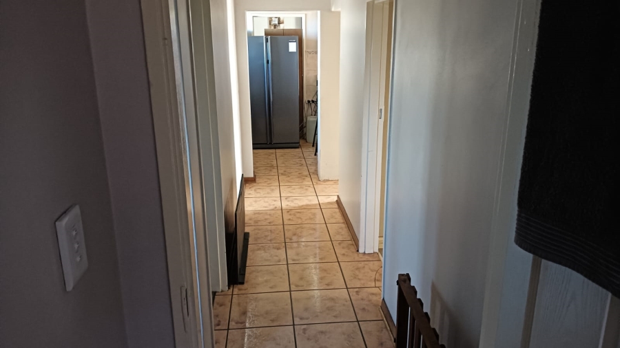 3 Bedroom Property for Sale in Casseldale Gauteng