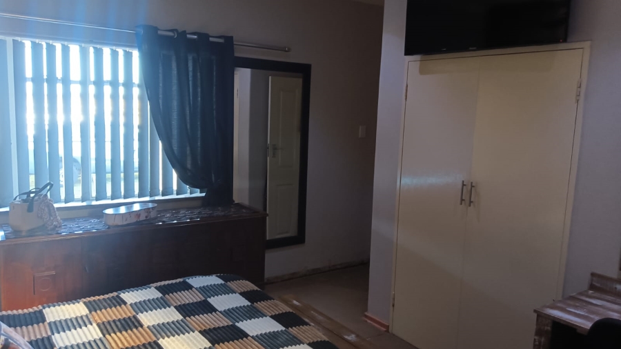 3 Bedroom Property for Sale in Casseldale Gauteng