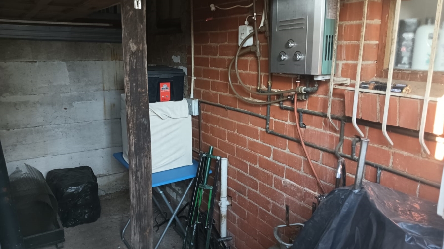 3 Bedroom Property for Sale in Casseldale Gauteng