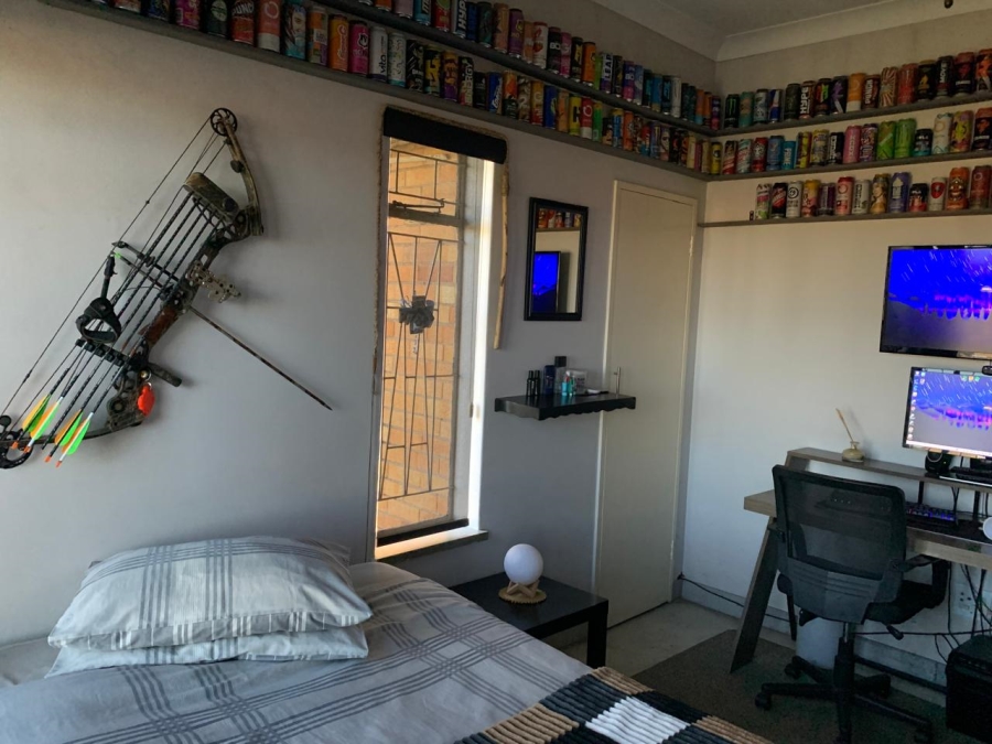 3 Bedroom Property for Sale in Casseldale Gauteng