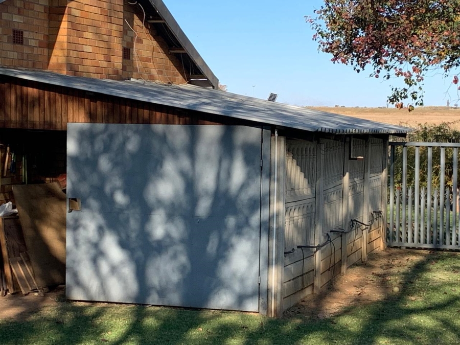 3 Bedroom Property for Sale in Casseldale Gauteng