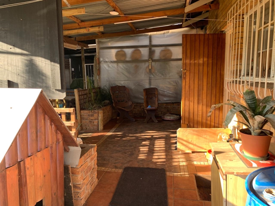 3 Bedroom Property for Sale in Casseldale Gauteng