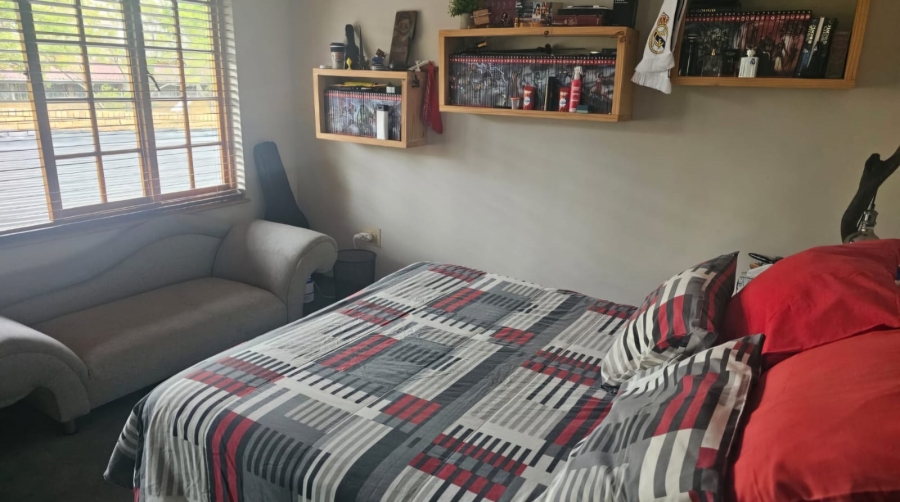 6 Bedroom Property for Sale in Carletonville Central Gauteng