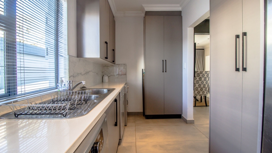 4 Bedroom Property for Sale in Aspen Hills Gauteng