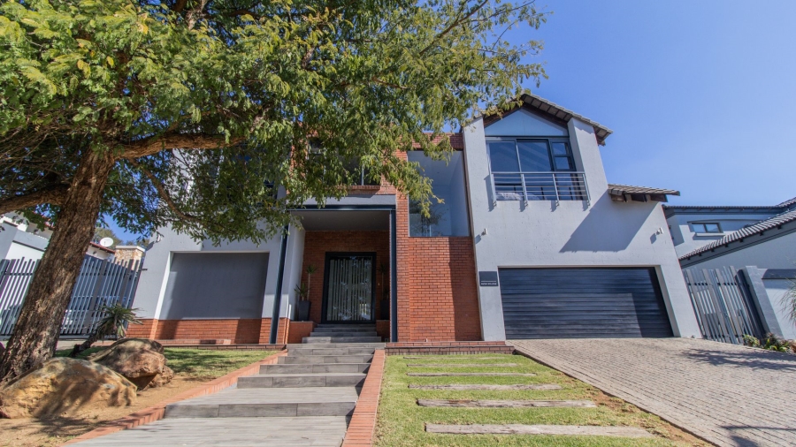 4 Bedroom Property for Sale in Aspen Hills Gauteng