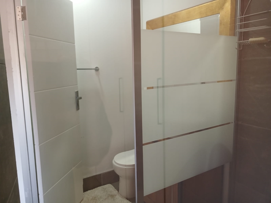To Let 2 Bedroom Property for Rent in Sandton Central Gauteng