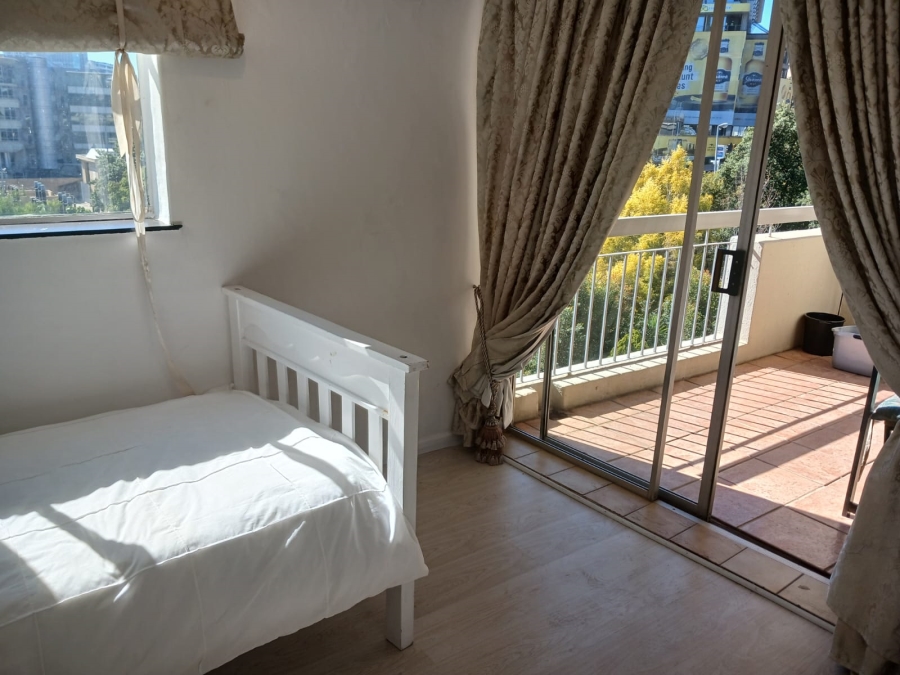 To Let 2 Bedroom Property for Rent in Sandton Central Gauteng