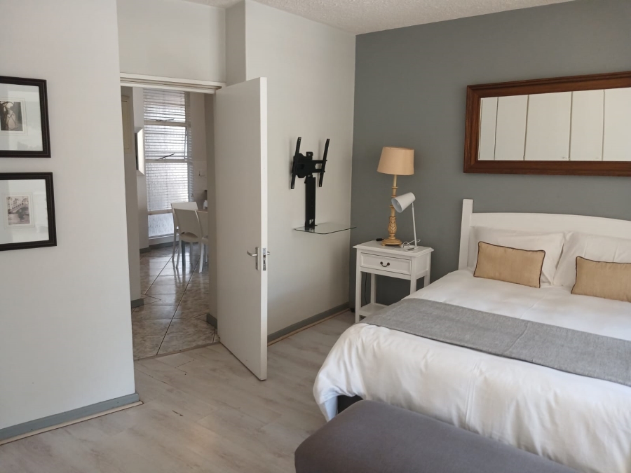 To Let 2 Bedroom Property for Rent in Sandton Central Gauteng