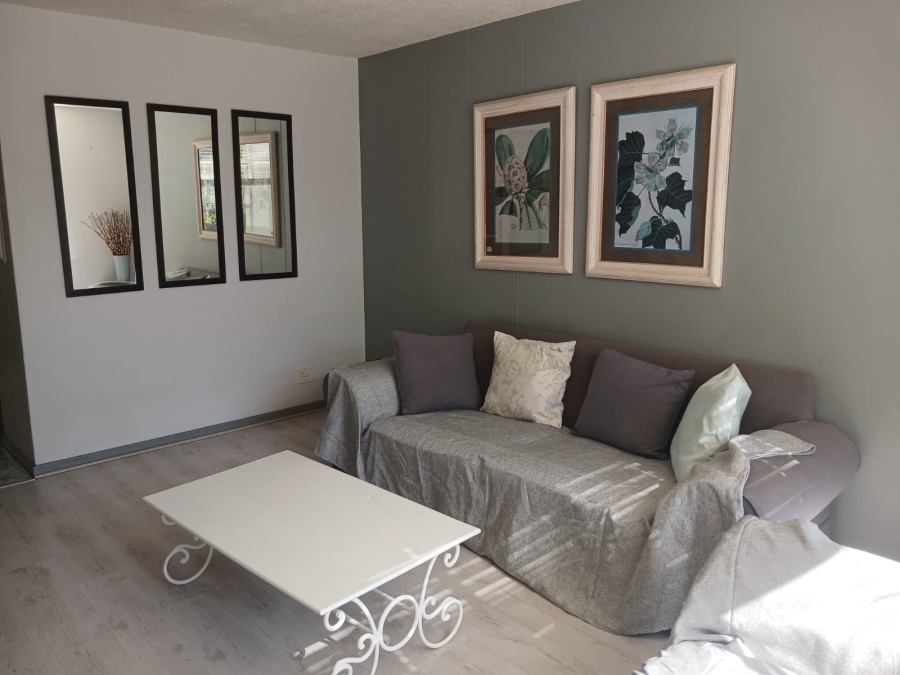 To Let 2 Bedroom Property for Rent in Sandton Central Gauteng