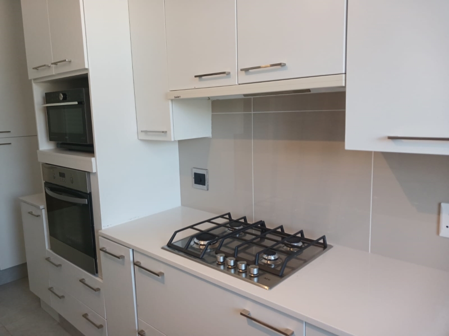 To Let 4 Bedroom Property for Rent in Sandton Central Gauteng
