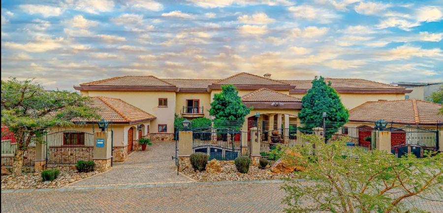 5 Bedroom Property for Sale in Bedfordview Gauteng