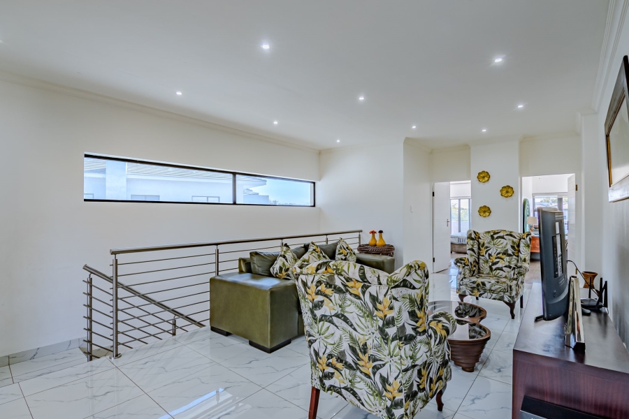 4 Bedroom Property for Sale in Lombardy Estate Gauteng