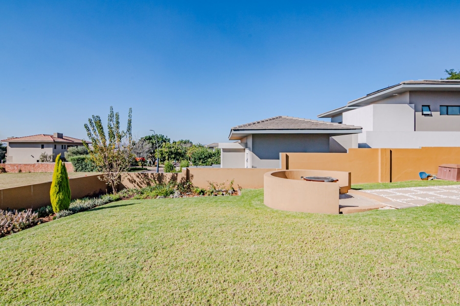 4 Bedroom Property for Sale in Lombardy Estate Gauteng
